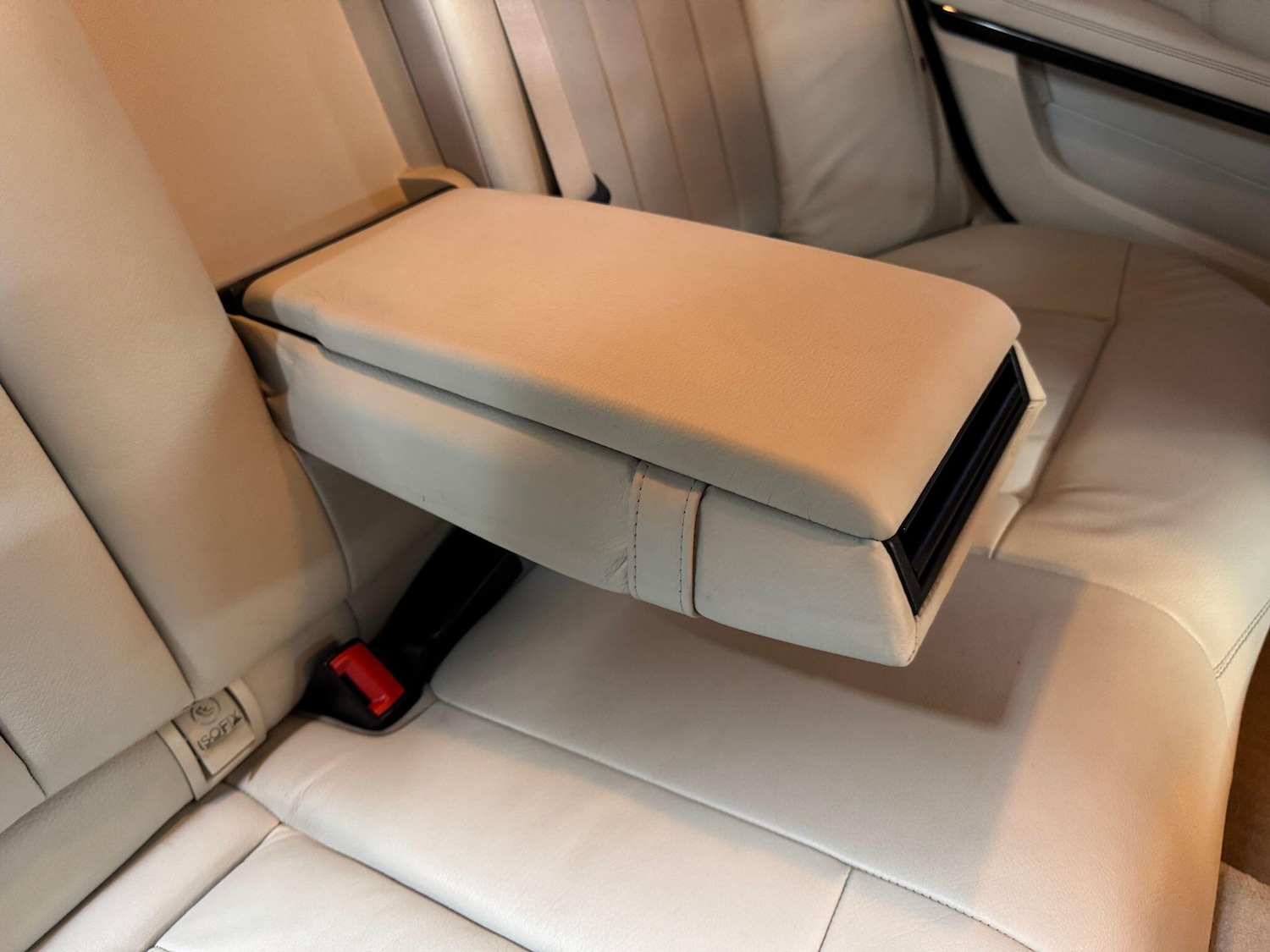 Used Mercedes-Benz E Class 2015 for sale - 75884010: Photo 29