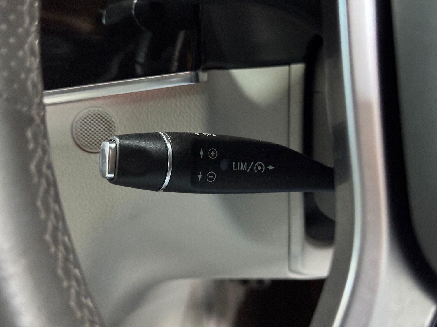 Used Mercedes-Benz E Class 2015 for sale - 75884010: Photo 37