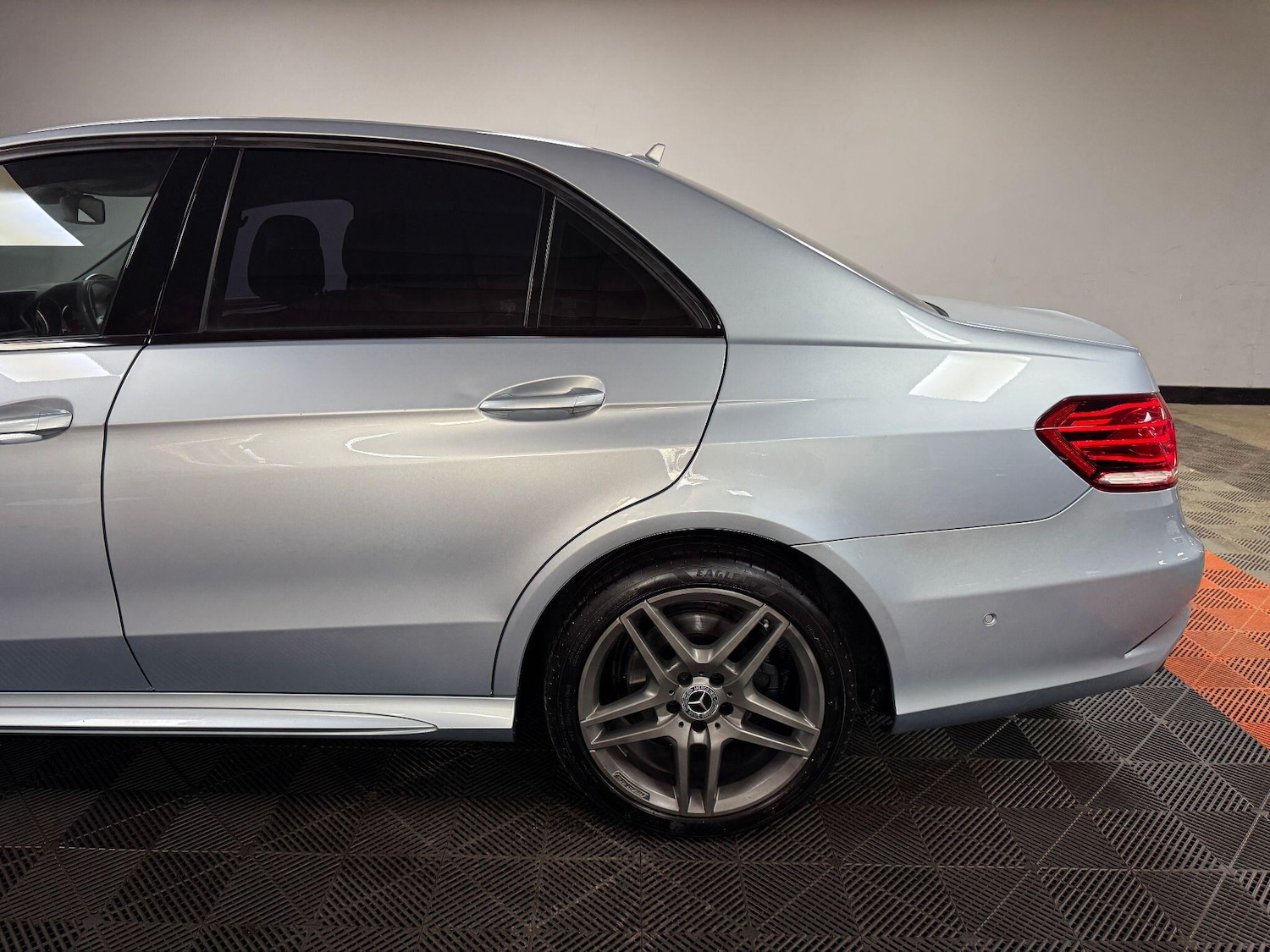 Used Mercedes-Benz E Class 2015 for sale - 75884010: Photo 52