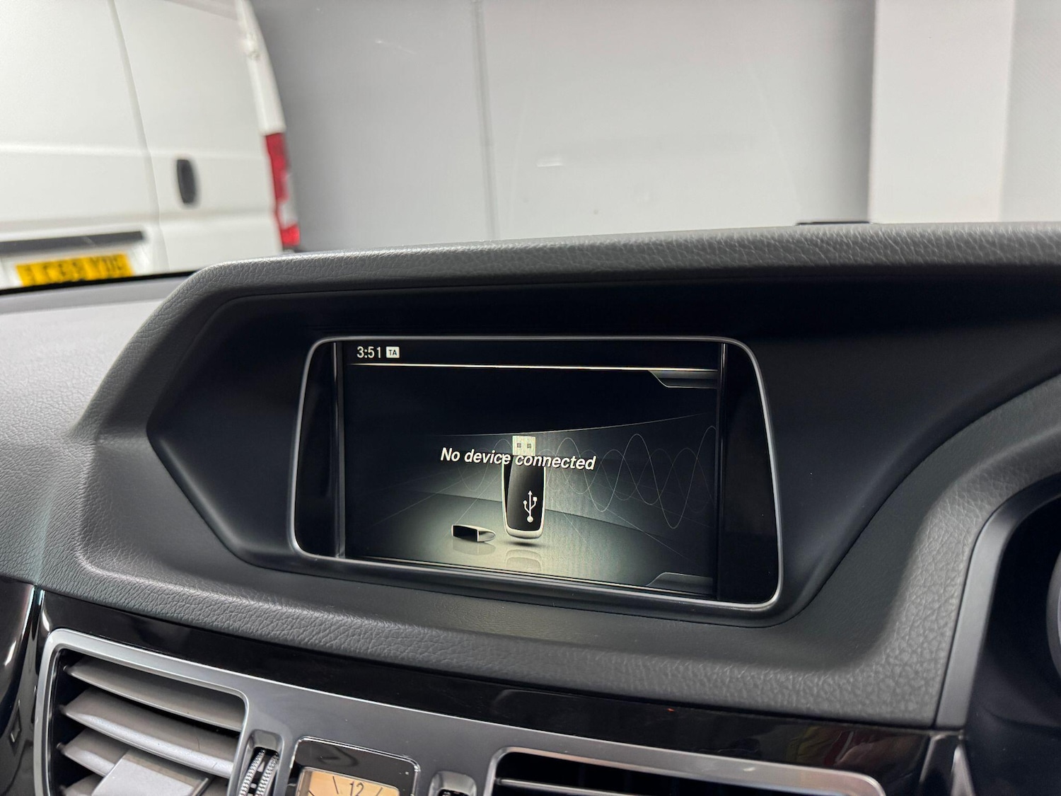 Used Mercedes-Benz E Class 2015 for sale - 75884010: Photo 57