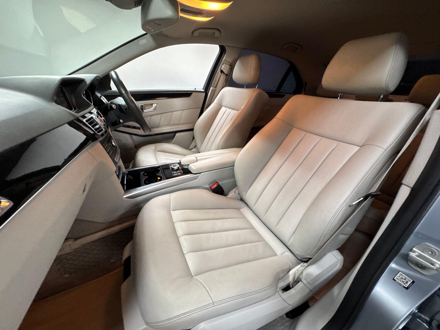 Used Mercedes-Benz E Class 2015 for sale - 75884010: Photo 73