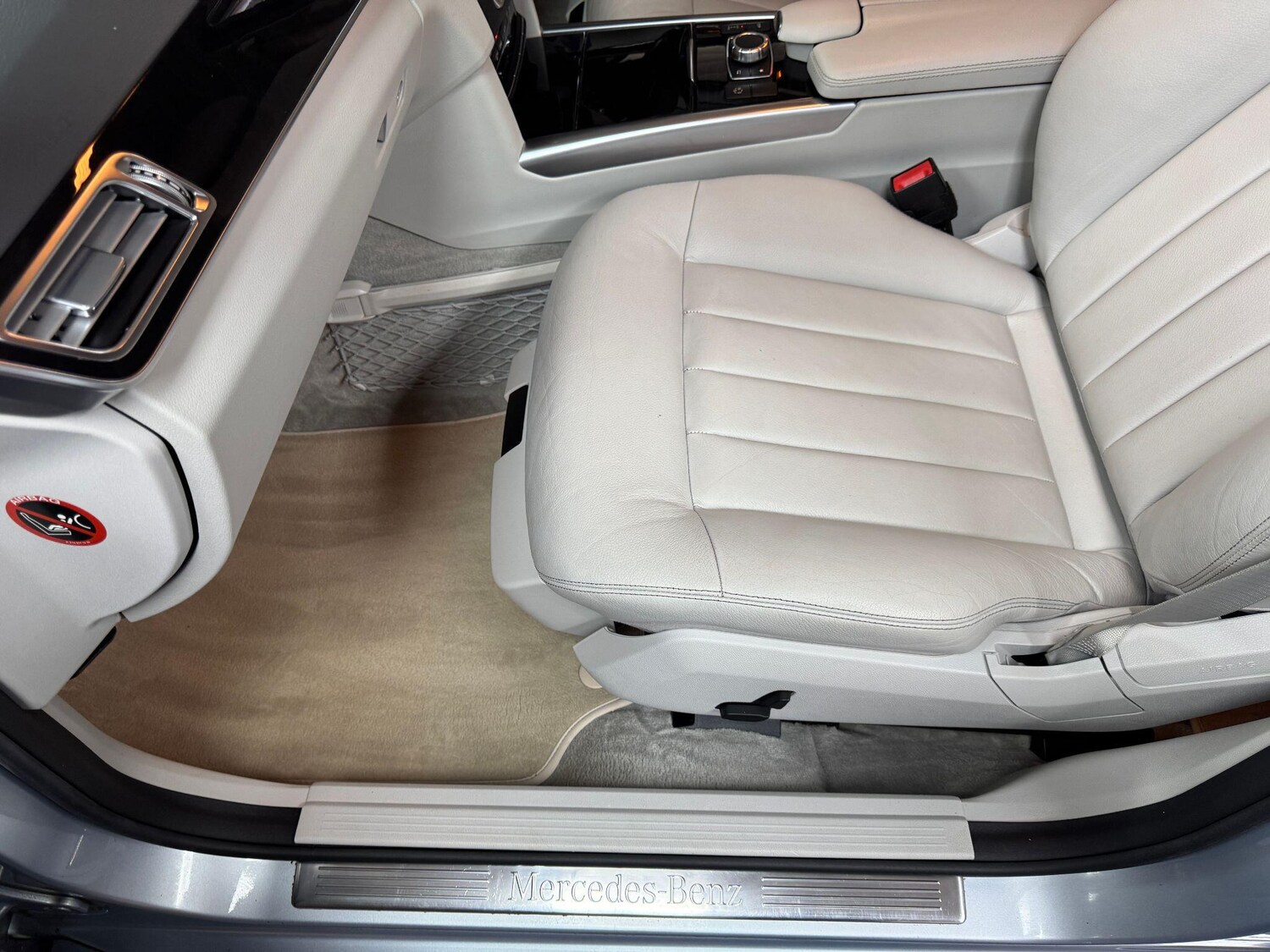 Used Mercedes-Benz E Class 2015 for sale - 75884010: Photo 81