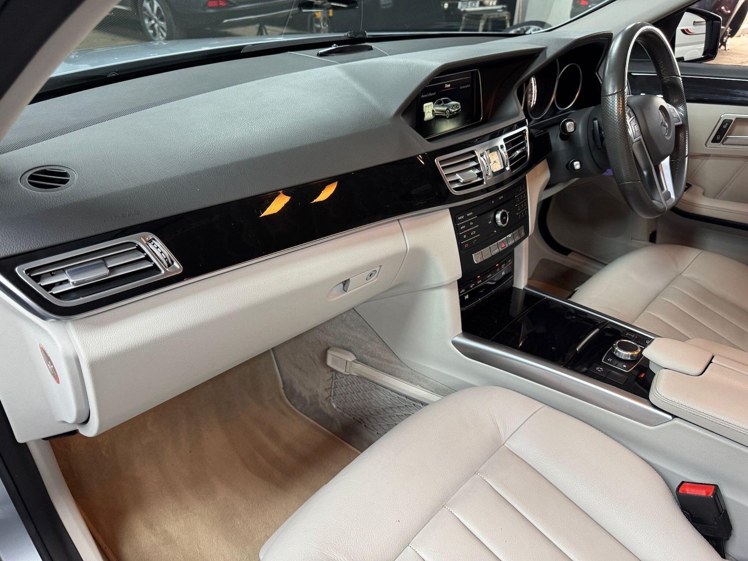 Used Mercedes-Benz E Class 2015 for sale - 75884010: Photo 82