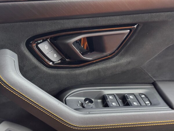 Used Lamborghini Urus 2024 for sale - 75224989: Photo 78