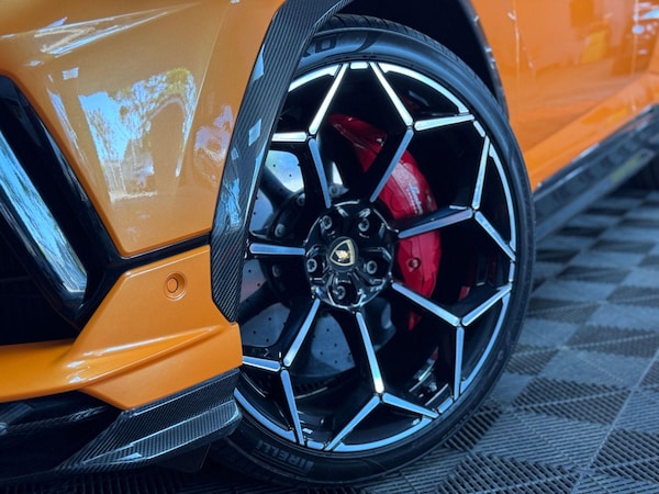Used Lamborghini Urus 2024 for sale - 75224989: Photo 92