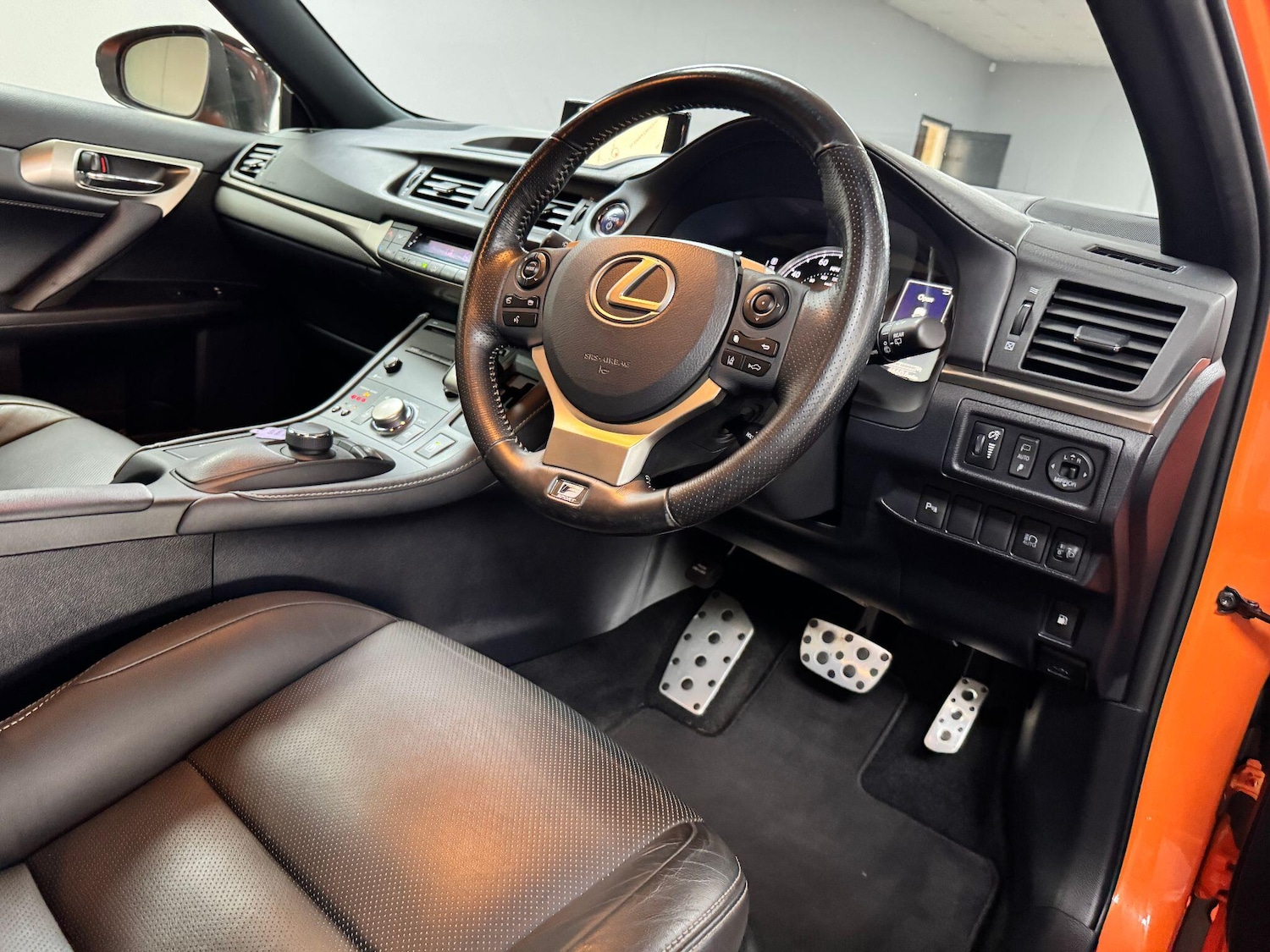 Used Lexus CT 2018 for sale - 75857315: Photo 14