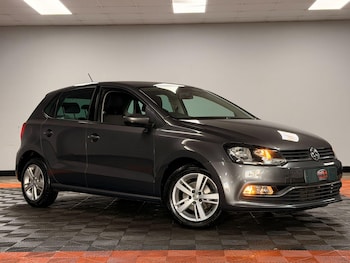 Used Volkswagen Polo 2016 for sale - 79496175: Photo