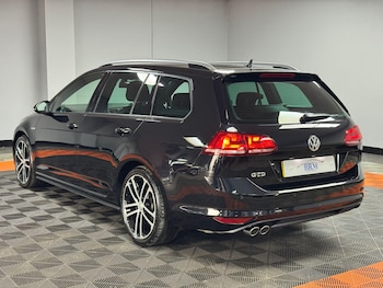 Used Volkswagen Golf 2016 for sale - 76408820: Photo