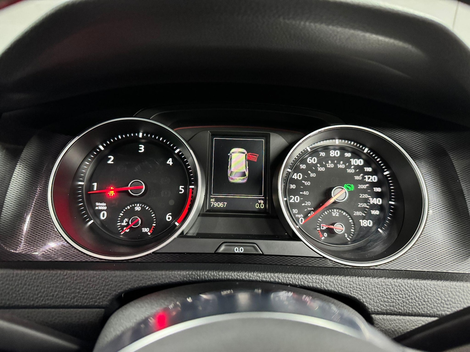 Used Volkswagen Golf 2016 for sale - 76408820: Photo 64