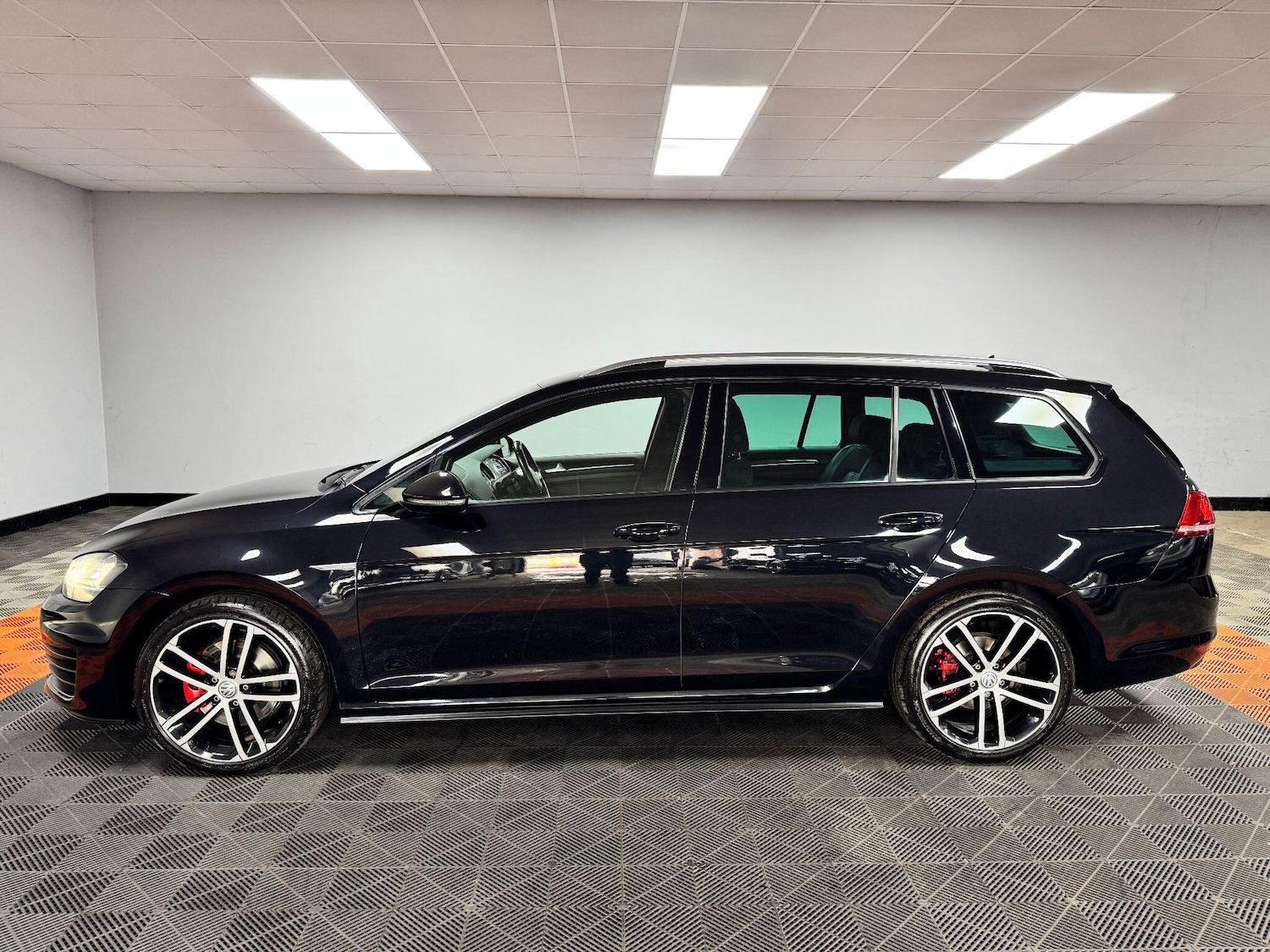 Used Volkswagen Golf 2016 for sale - 76408820: Photo 8