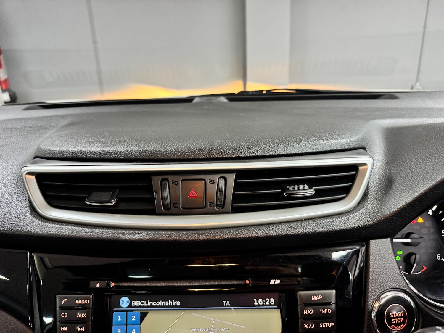 Used Nissan Qashqai 2016 for sale - 75949721: Photo 49