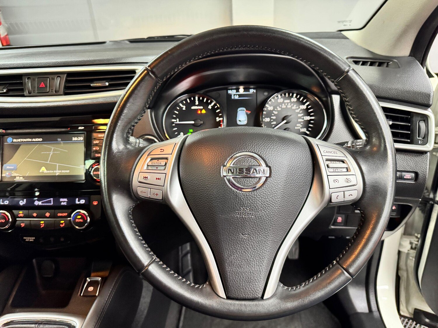 Used Nissan Qashqai 2016 for sale - 75949721: Photo 63