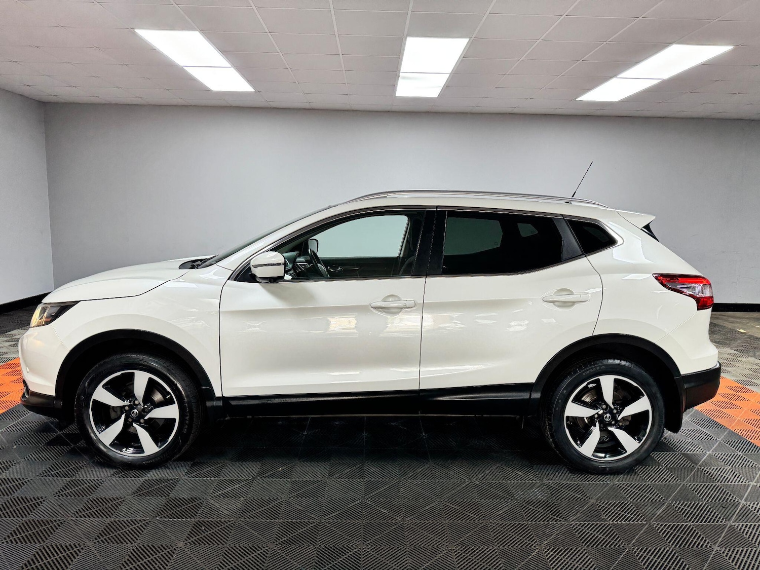 Used Nissan Qashqai 2016 for sale - 75949721: Photo 8