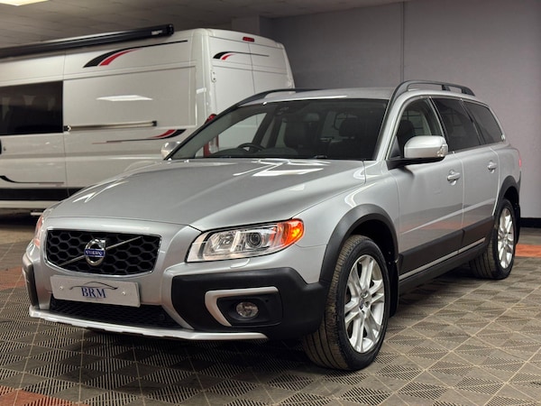 Used Volvo XC70 2014 for sale - 74822544: Photo 11