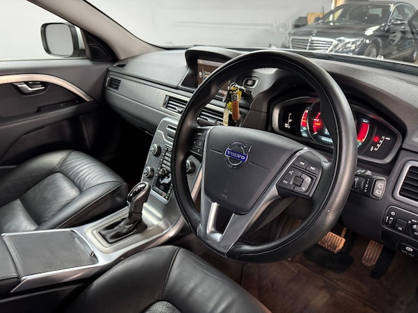 Used Volvo XC70 2014 for sale - 74822544: Photo 29