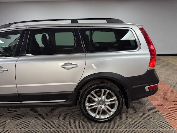 Used Volvo XC70 2014 for sale - 74822544: Photo 37