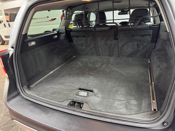 Used Volvo XC70 2014 for sale - 74822544: Photo 44