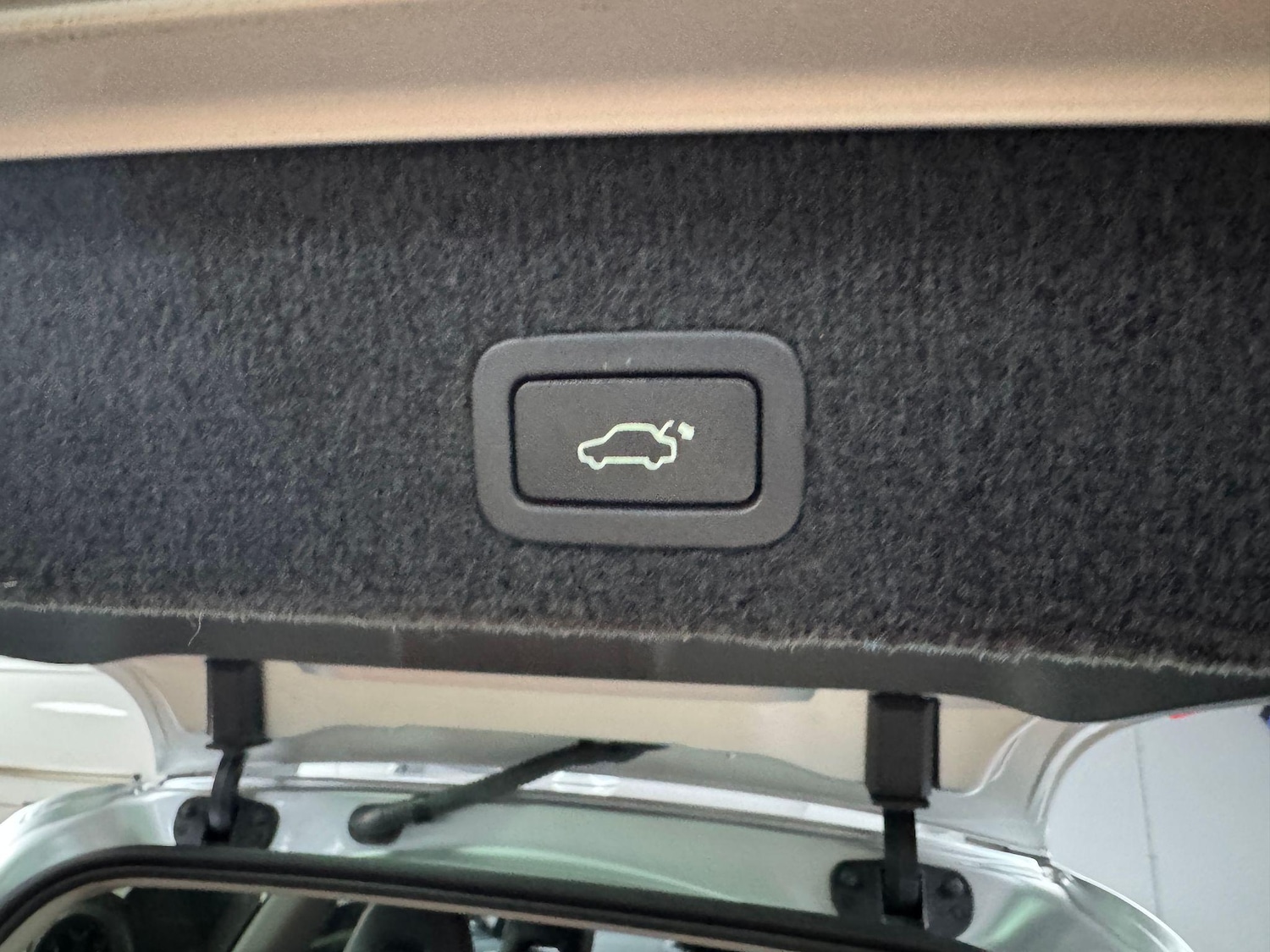 Vehicle 48