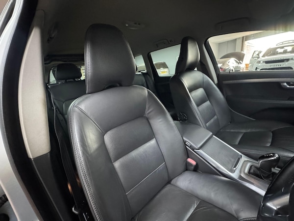 Used Volvo XC70 2014 for sale - 74822544: Photo 72