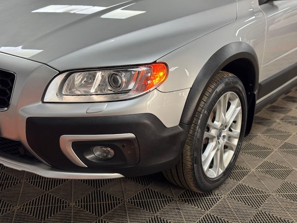 Used Volvo XC70 2014 for sale - 74822544: Photo 80