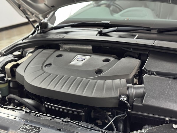 Used Volvo XC70 2014 for sale - 74822544: Photo 86