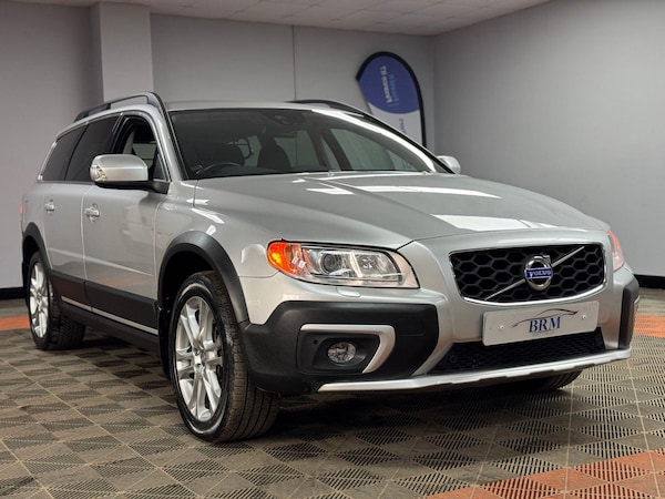 Used Volvo XC70 2014 for sale - 74822544: Photo 9