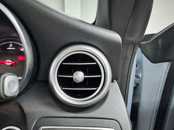 Used Mercedes-Benz C-Class 2018 for sale - 75520543: Photo 41