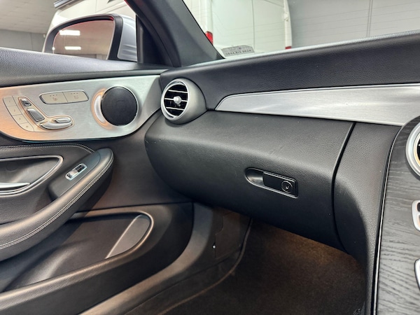 Used Mercedes-Benz C-Class 2018 for sale - 75520543: Photo 86