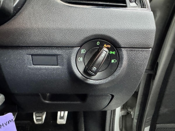 Used Skoda Octavia 2013 for sale - 76227692: Photo 39