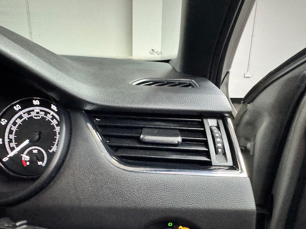 Used Skoda Octavia 2013 for sale - 76227692: Photo 40