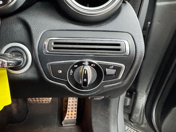 Used Mercedes-Benz C-Class 2014 for sale - 74874324: Photo 38