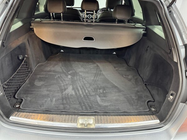 Used Mercedes-Benz C-Class 2014 for sale - 74874324: Photo 61