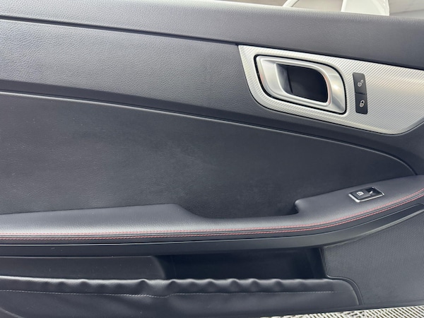Used Mercedes-Benz SLC 2016 for sale - 75696730: Photo 33