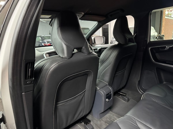 Used Volvo XC60 2015 for sale - 76138651: Photo 20