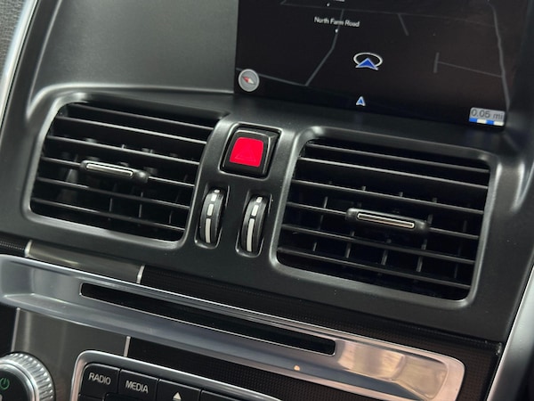 Used Volvo XC60 2015 for sale - 76138651: Photo 58