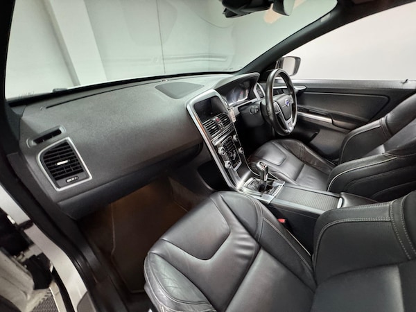 Used Volvo XC60 2015 for sale - 76138651: Photo 80