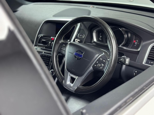 Used Volvo XC60 2015 for sale - 76138651: Photo 88