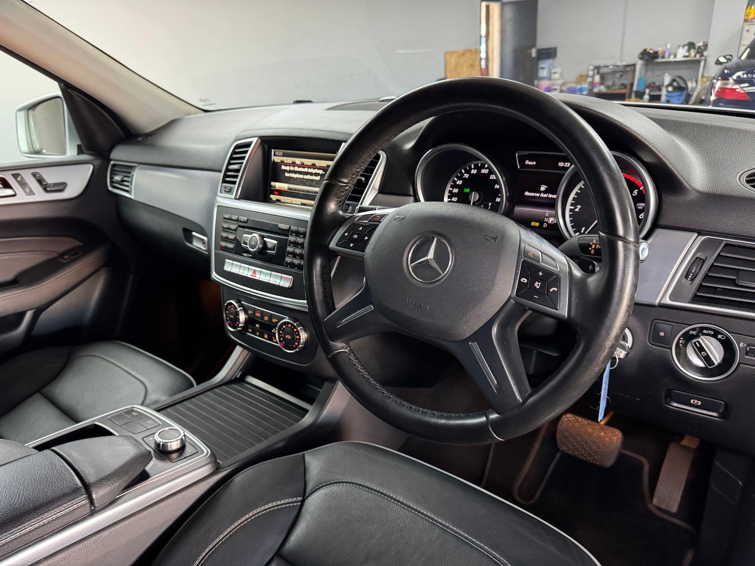 Used Mercedes-Benz M Class 2013 for sale - 76348857: Photo 15