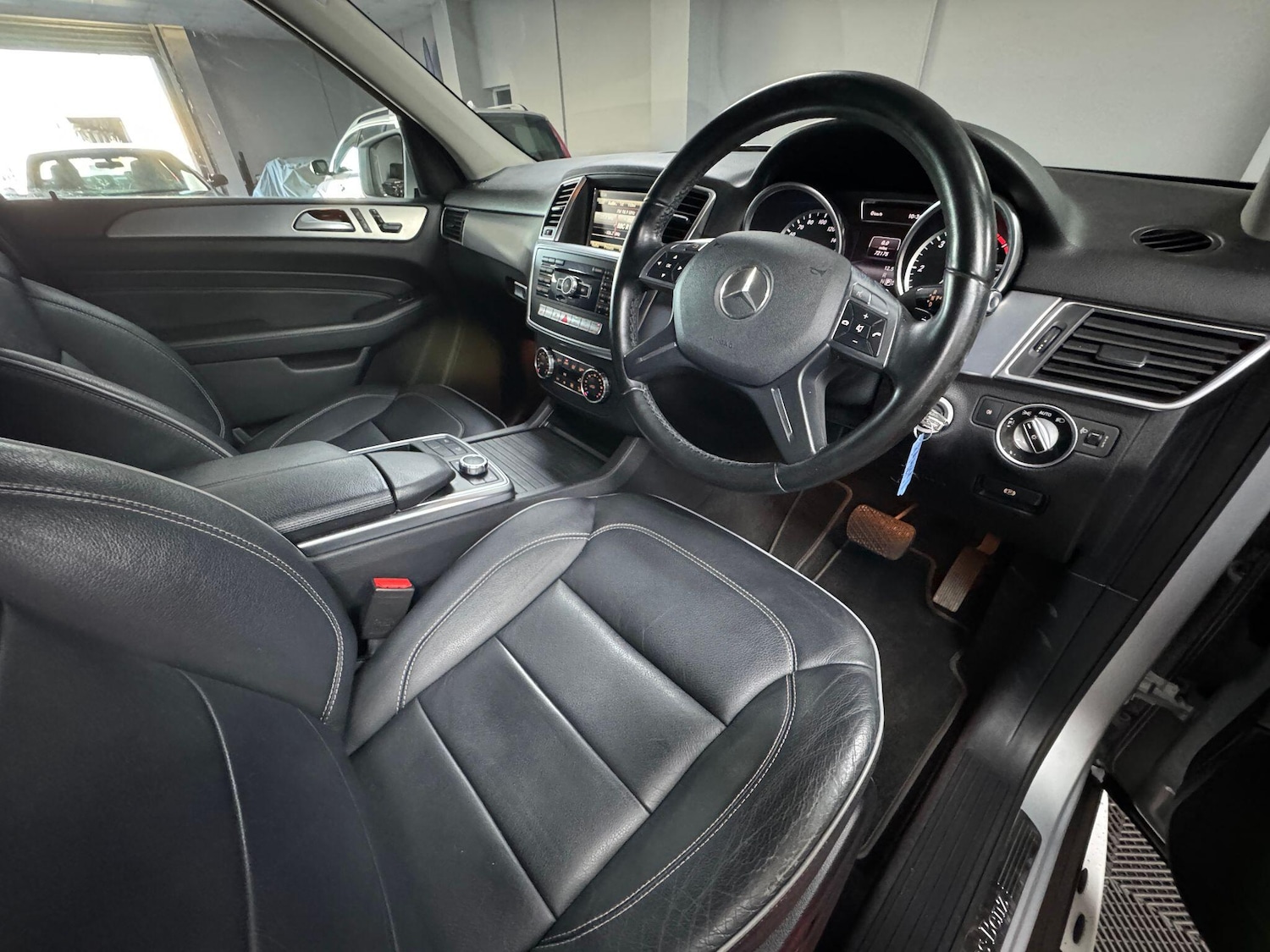 Used Mercedes-Benz M Class 2013 for sale - 76348857: Photo 22