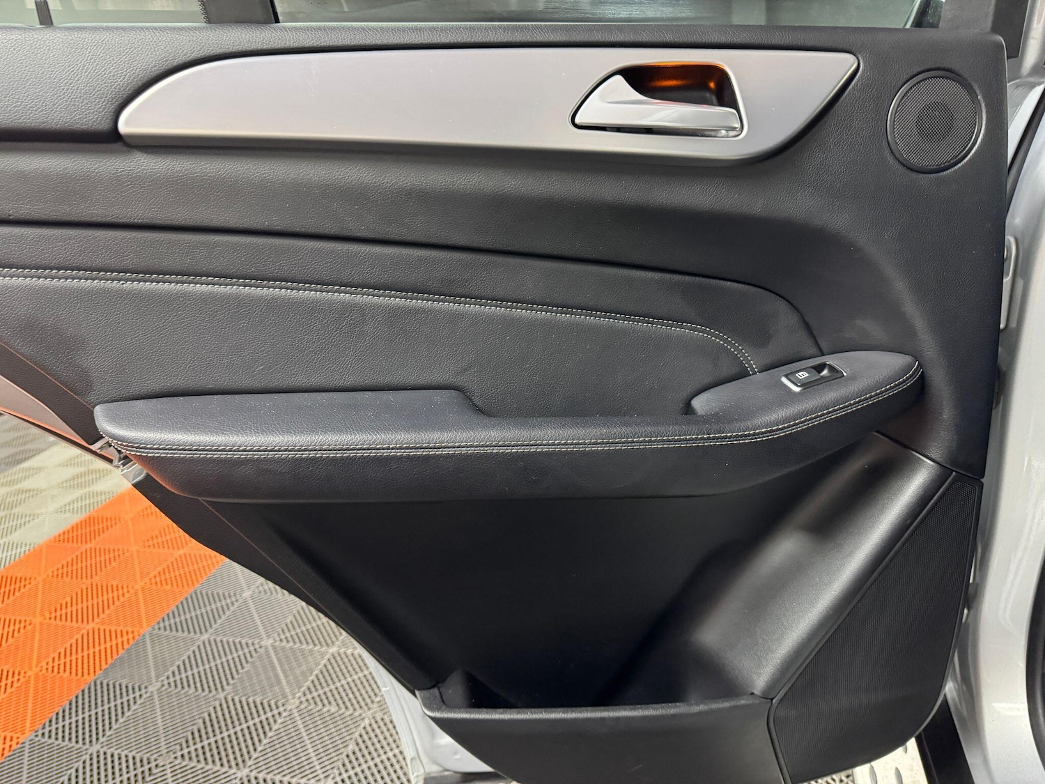 Used Mercedes-Benz M Class 2013 for sale - 76348857: Photo 49