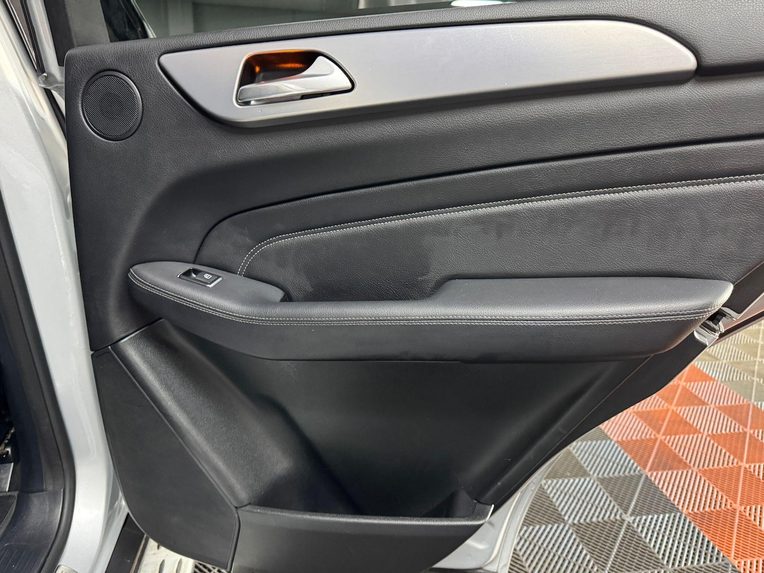 Used Mercedes-Benz M Class 2013 for sale - 76348857: Photo 50