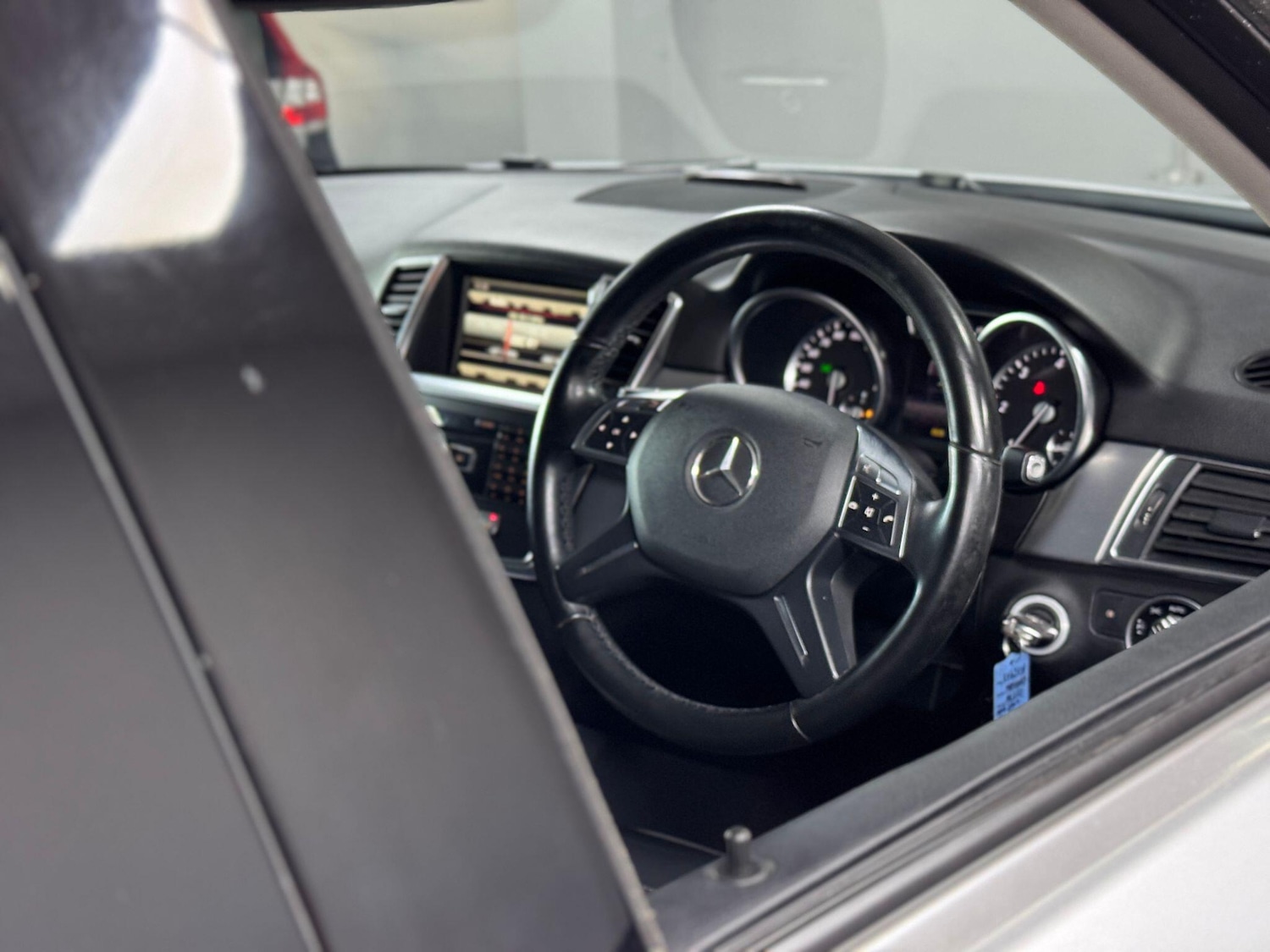 Used Mercedes-Benz M Class 2013 for sale - 76348857: Photo 69