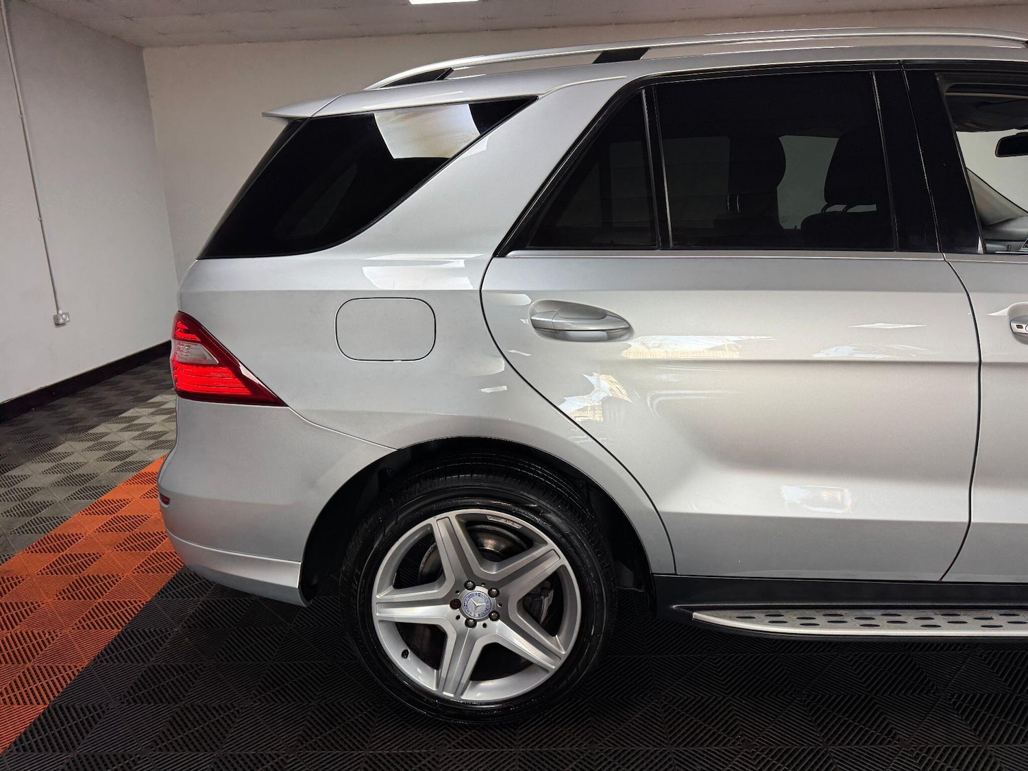 Used Mercedes-Benz M Class 2013 for sale - 76348857: Photo 79