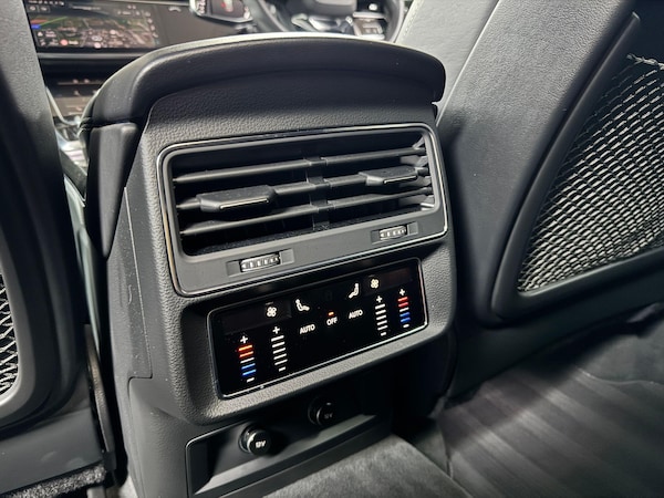 Used Audi SQ8 2022 for sale - 74965806: Photo 30