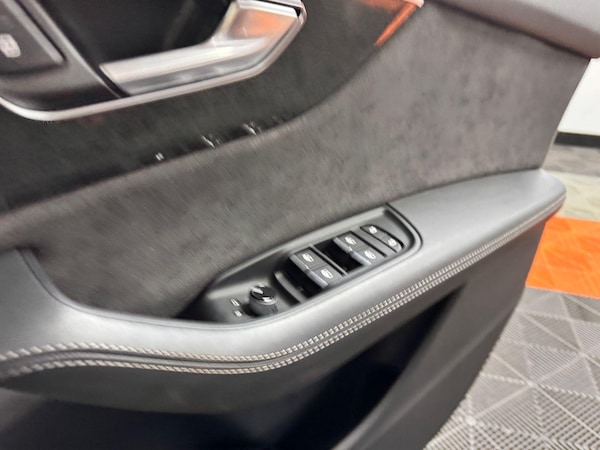 Used Audi SQ8 2022 for sale - 74965806: Photo 41