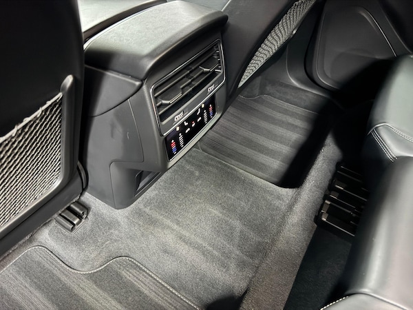 Used Audi SQ8 2022 for sale - 74965806: Photo 76