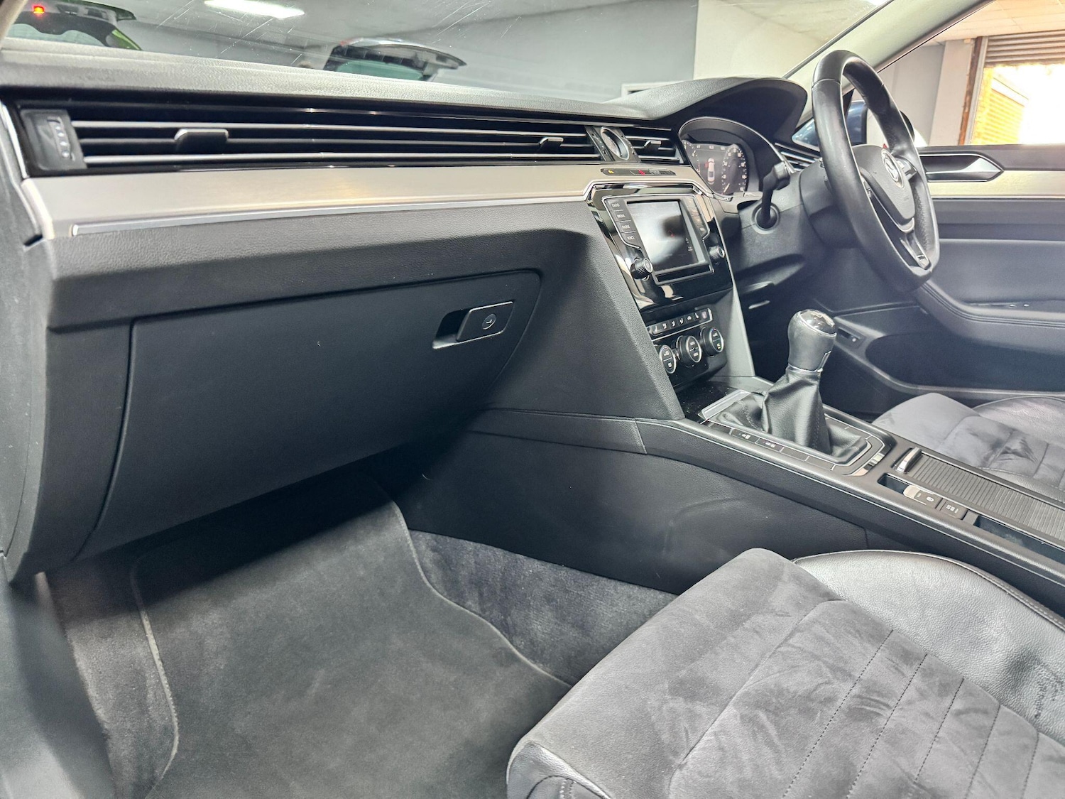 Used Volkswagen Passat 2017 for sale - 76083738: Photo 16