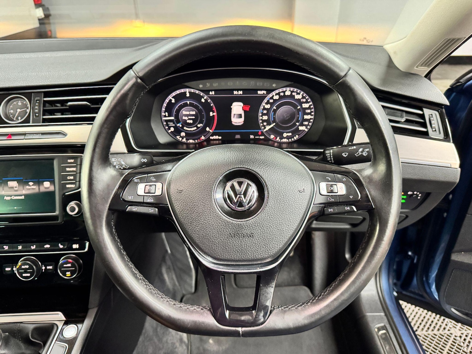 Used Volkswagen Passat 2017 for sale - 76083738: Photo 65