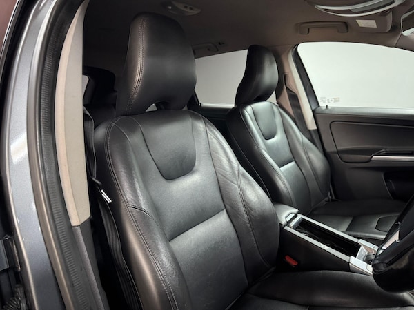 Used Volvo XC60 2016 for sale - 75589362: Photo 21