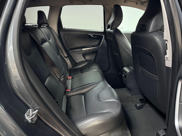 Used Volvo XC60 2016 for sale - 75589362: Photo 30